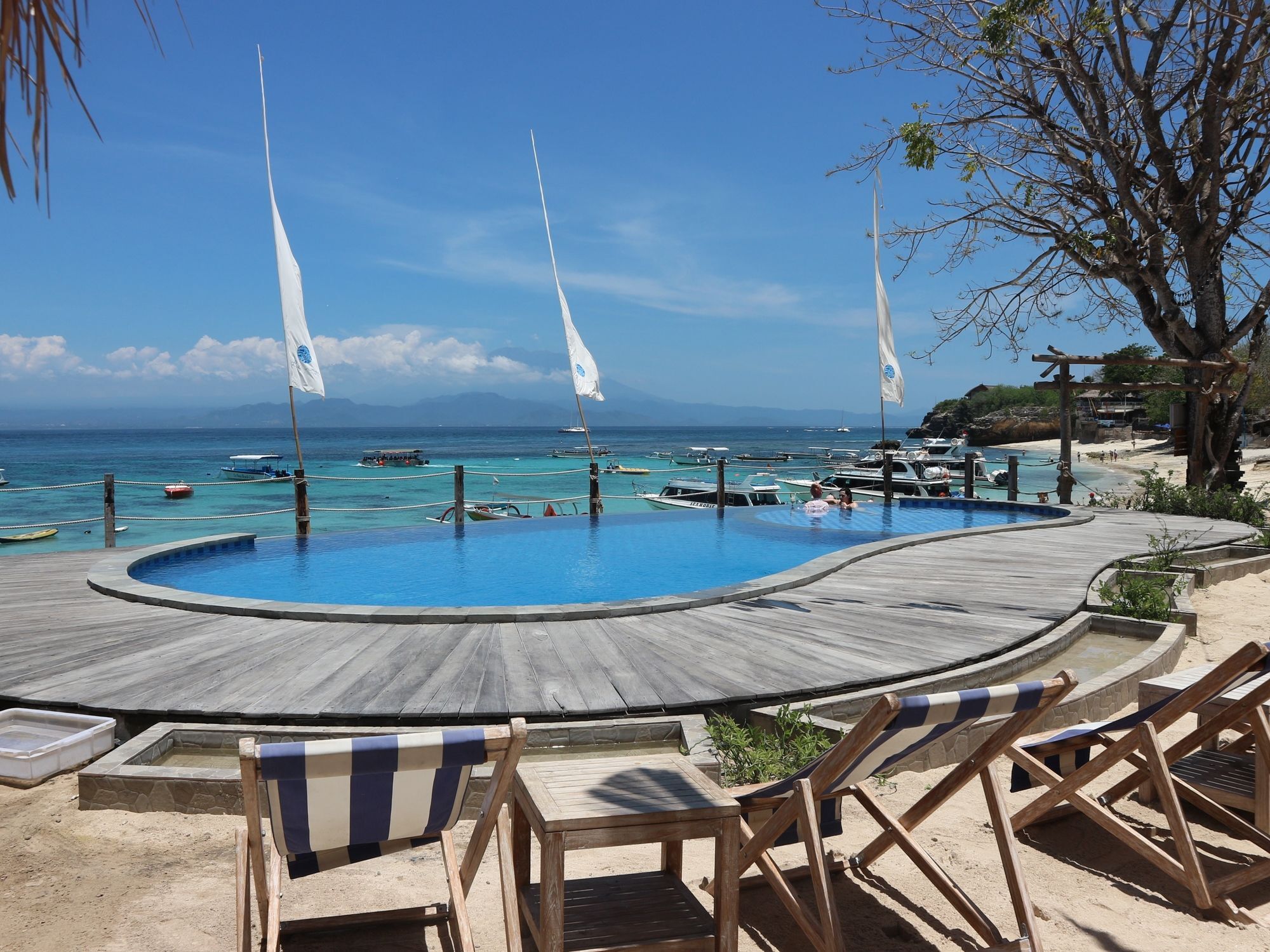 Le Nusa Beach Club Lembongan Exterior foto